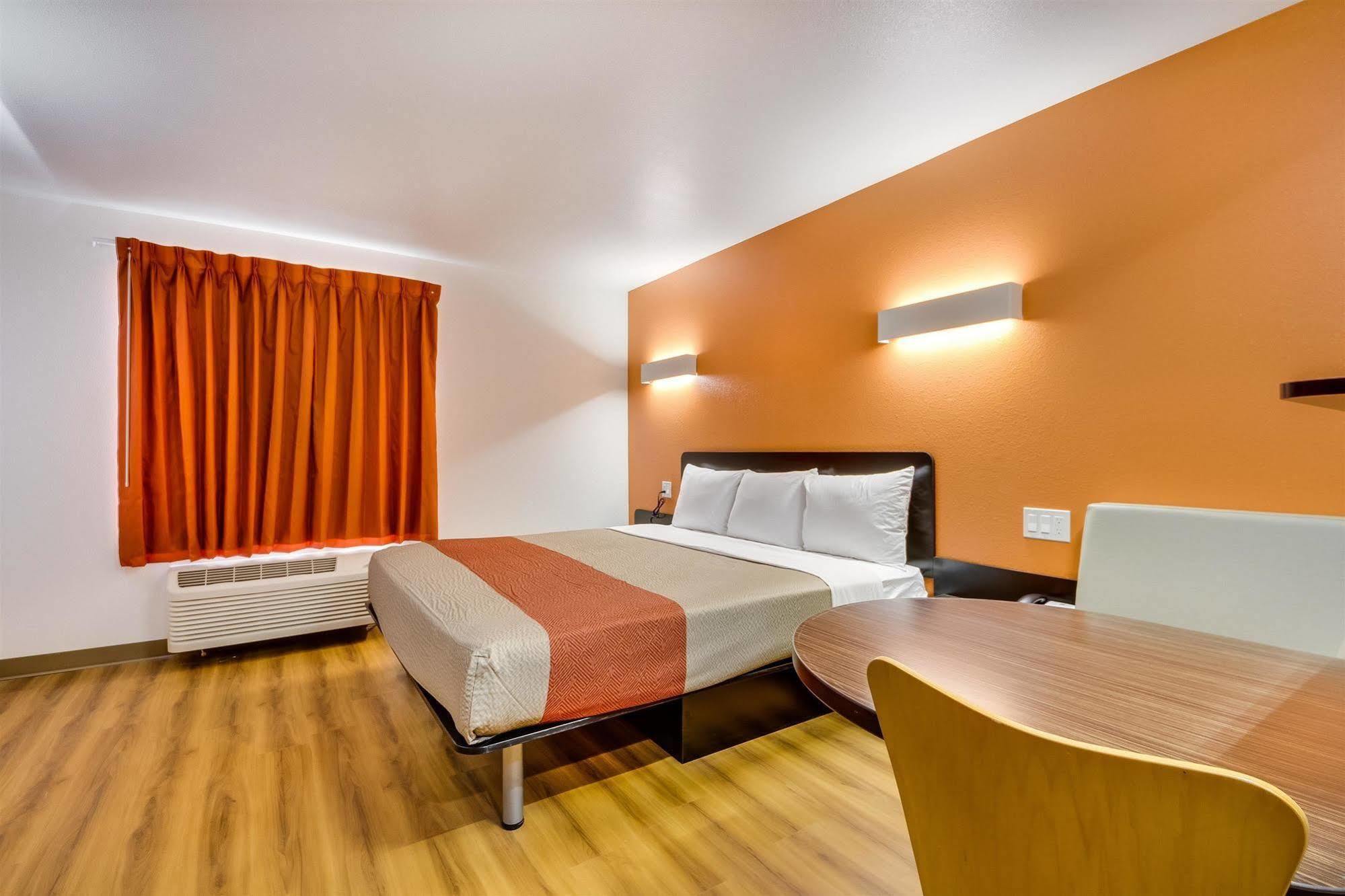 Motel 6-Tulsa, Ok Catoosa Zewnętrze zdjęcie